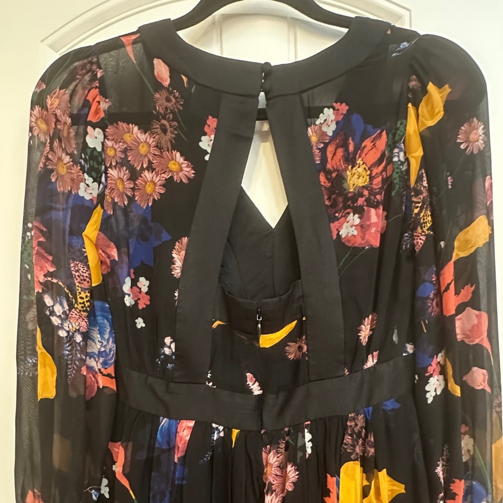 Anthropologie Maeve Deep-V Printed Maxi Dress - Picture 7 of 7